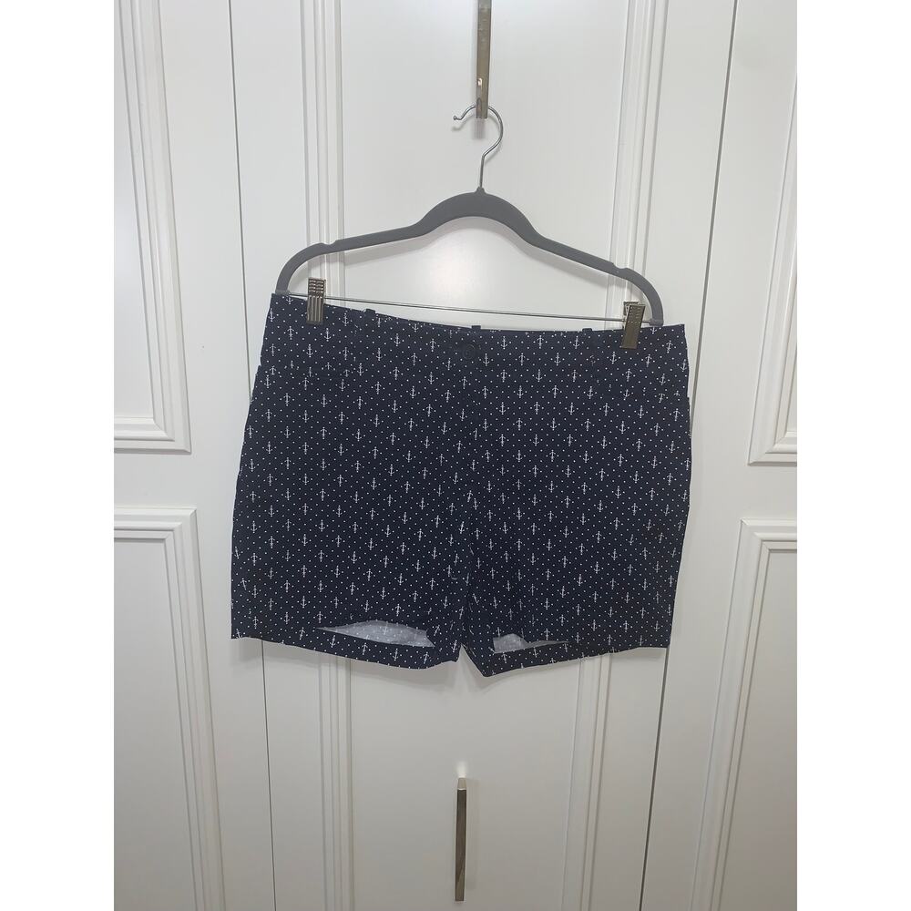 Talbots Women's Petite Size 14P Navy Anchor‎ Print Bermuda Shorts